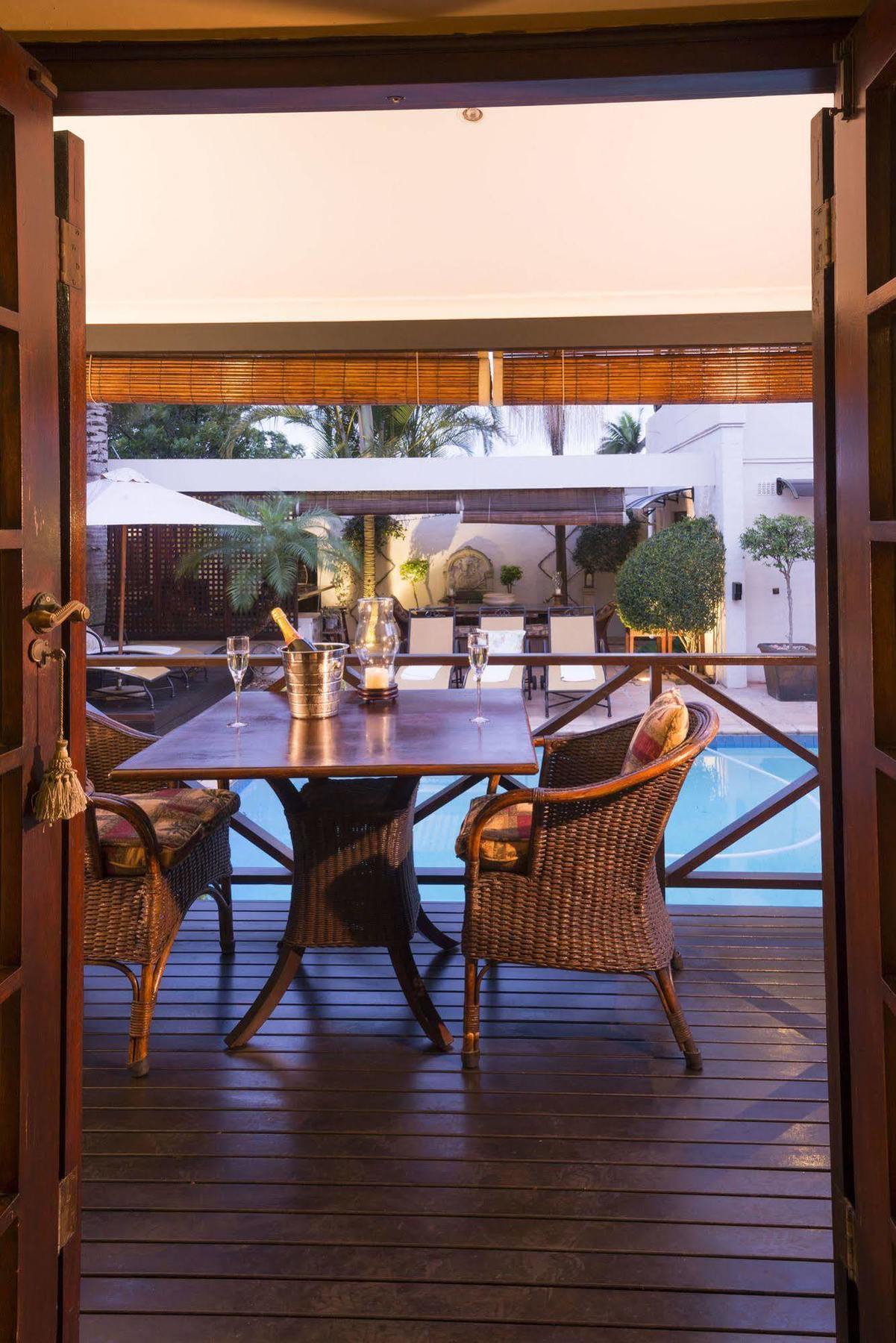 Five Burnham Guest House Durban Exteriör bild